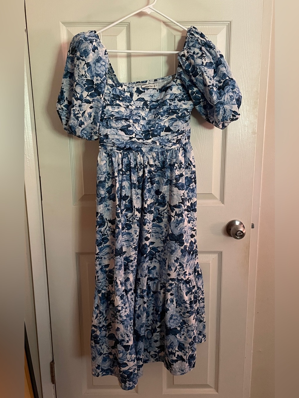 Abercrombie & Fitch Blue and White Floral Maxi Dress